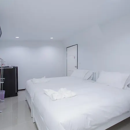 Nk Guesthouse 2 Bangkok Exterior photo